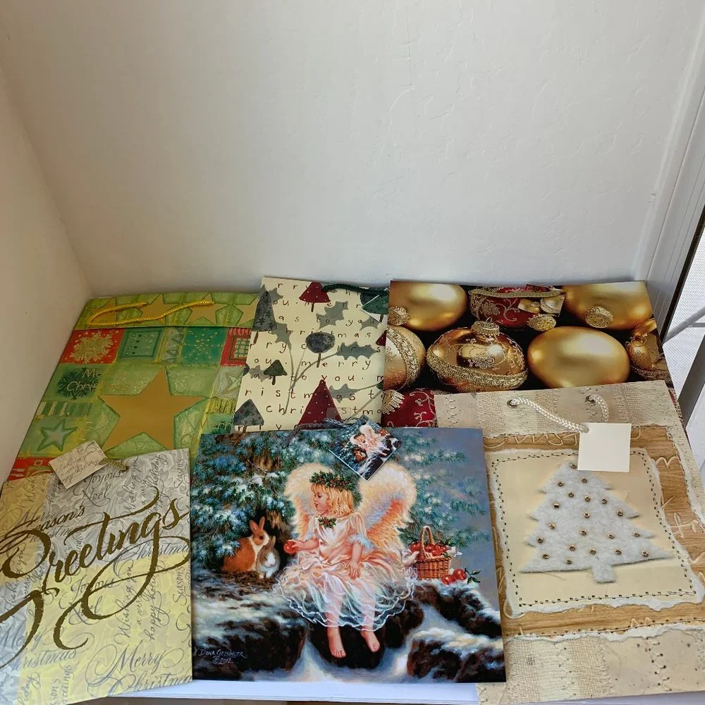 Gift Bags Set of 6 Christmas Holiday Angel Assorted Sizes & Colors 6 PC